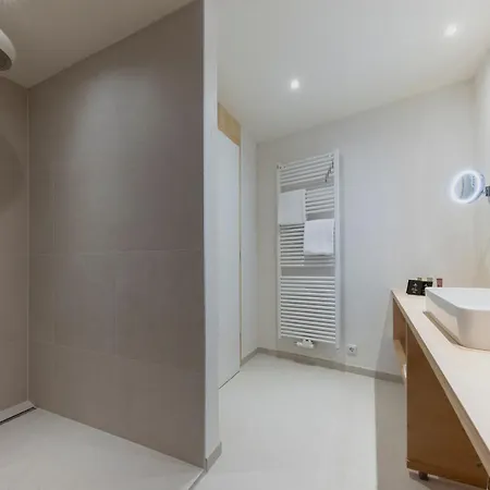 Szálloda Mali By M3 *