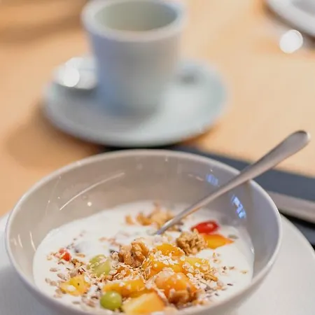 Szálloda Mali By M3 Sankt Anton am Arlberg